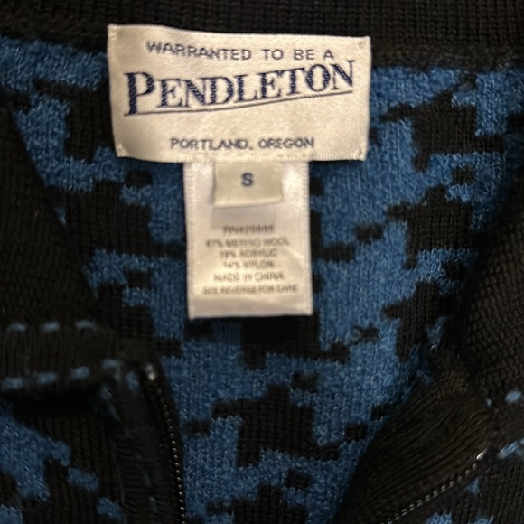 Pendleton houndstooth zip up sweater, size small - Picture 3 of 7